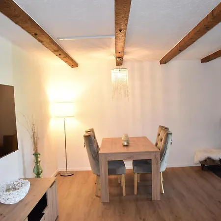 Apartment Pecalenn 2001 Fb *